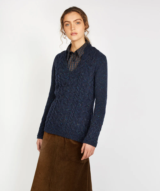 Horseshoe V Neck Cable Rich Navy