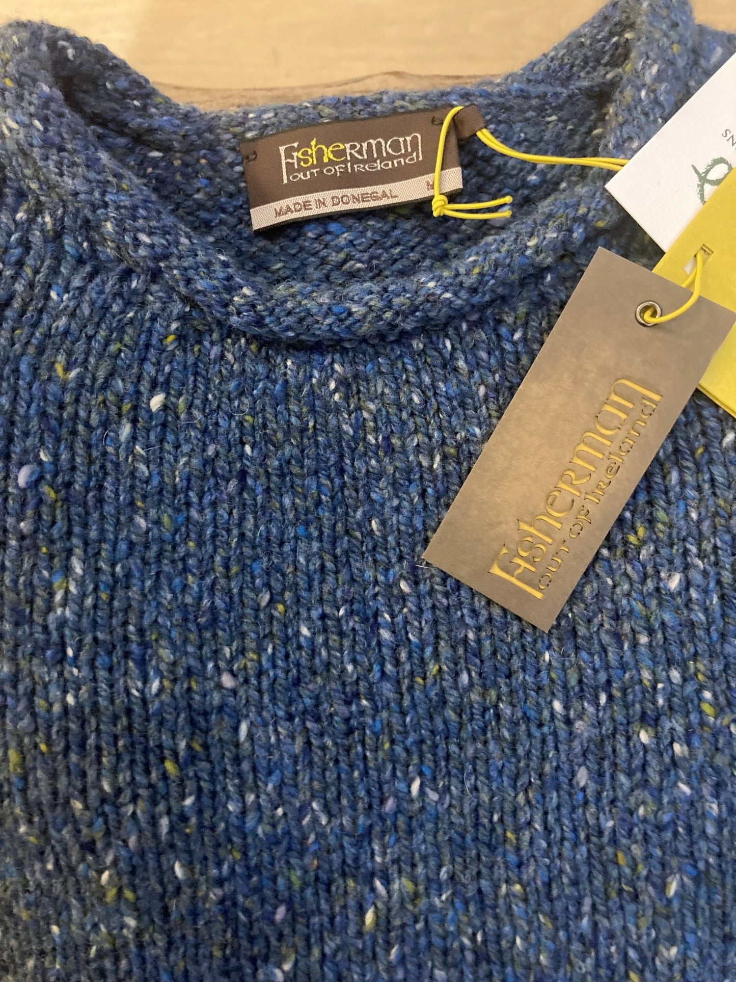 Donegal Fleck Roll Neck | Ierse Wollen Trui | - Colorie