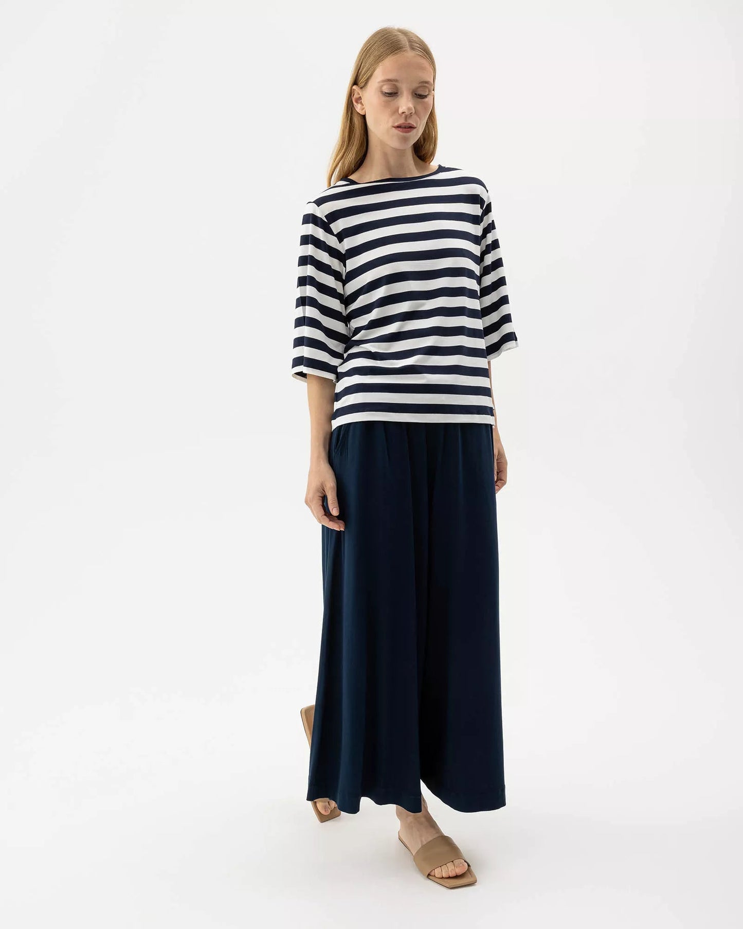 Ellen Tee Dames | Holebrook Sweden - Colorie the Hague