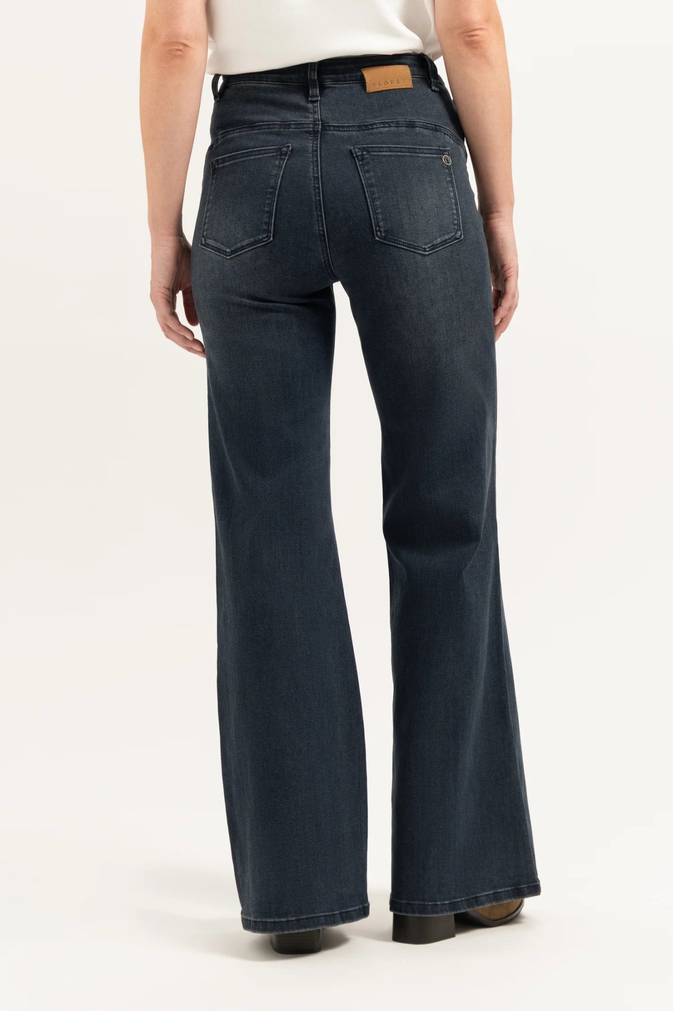 Florèz Ana Flared | Inigo Blue - Colorie the Hague