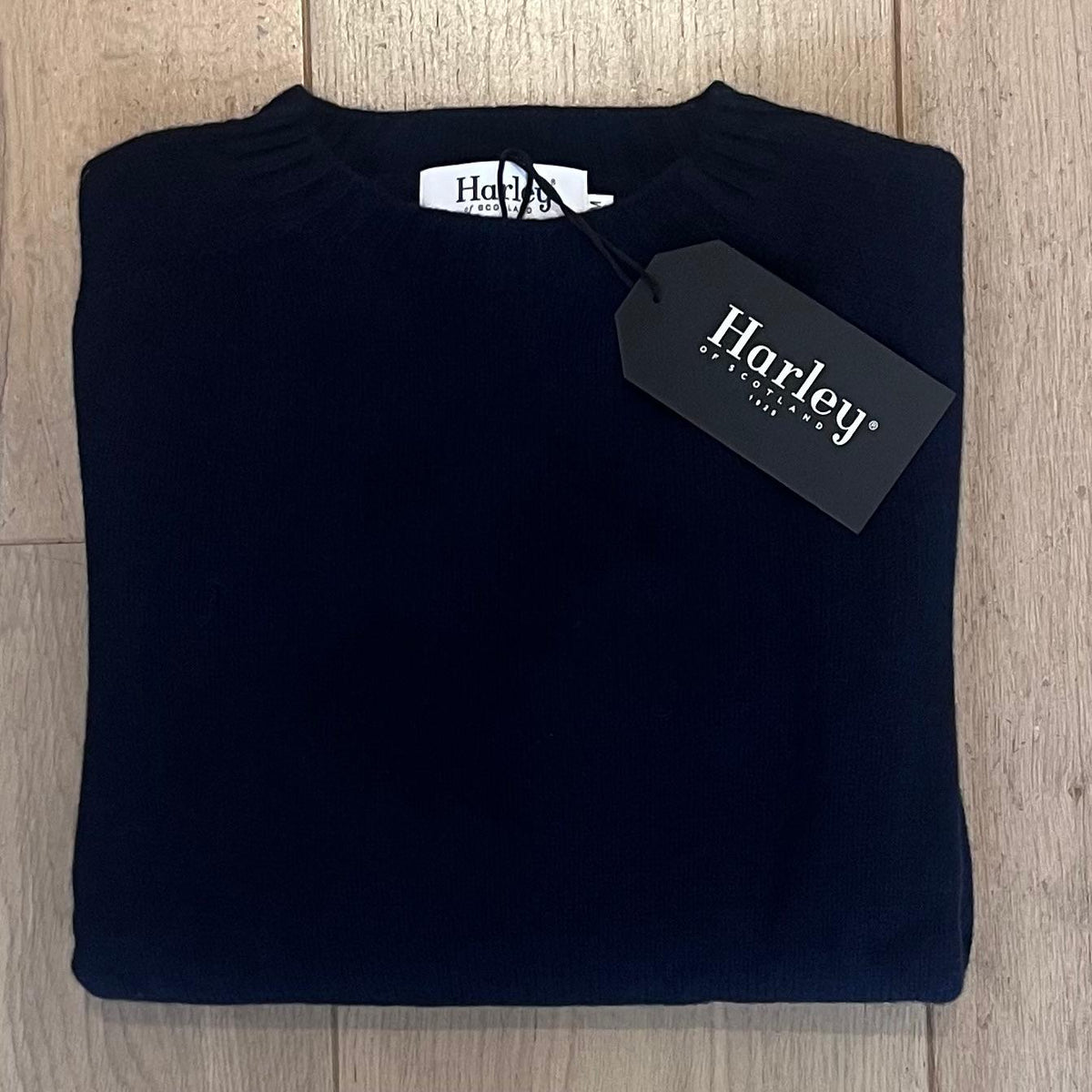 Harley of Scotland Dames Trui | Zachte Lamswol | Nero Navy - Colorie the Hague