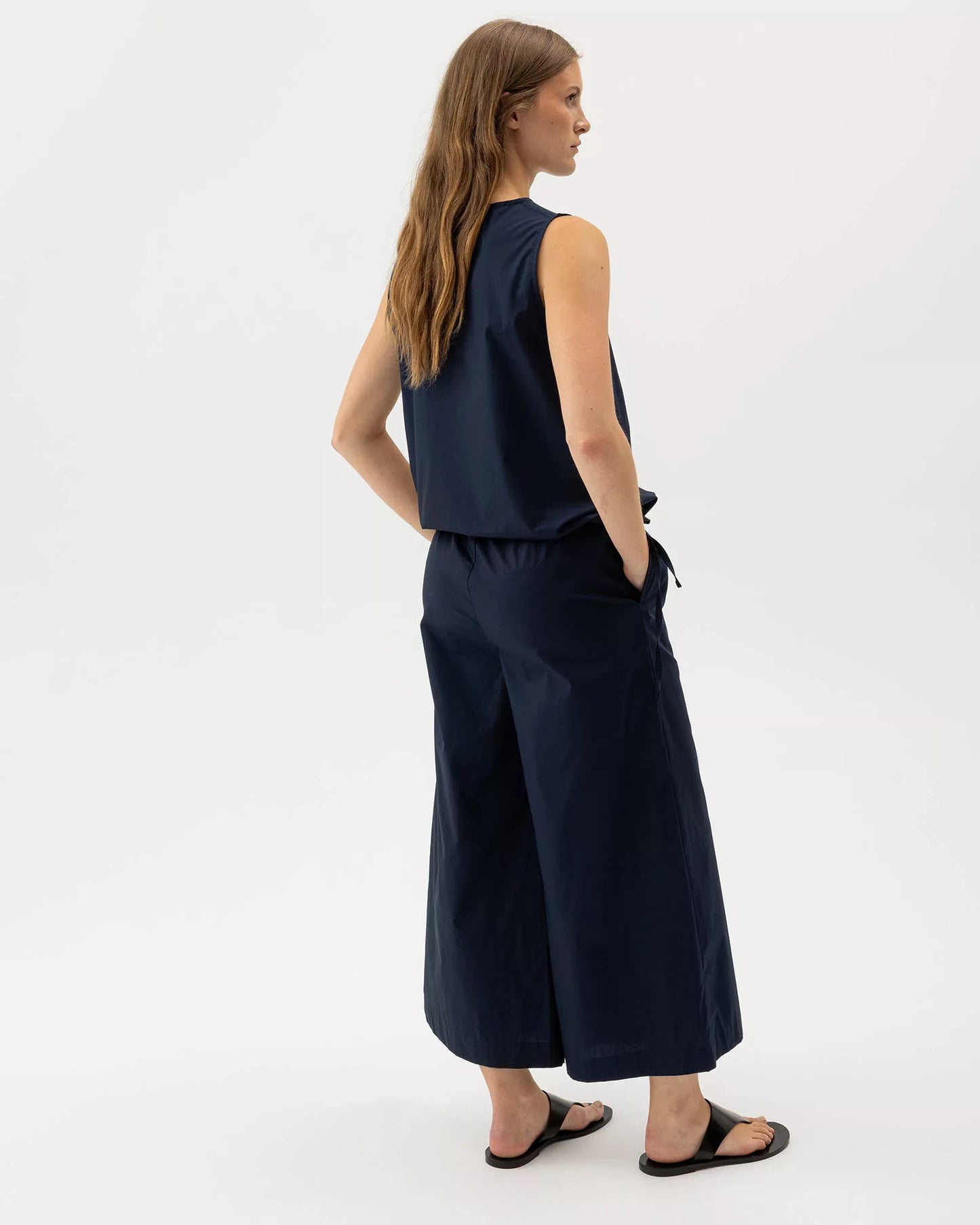 Marie Wide Pants Dames | Holebrook Sweden | Navy - Colorie the Hague