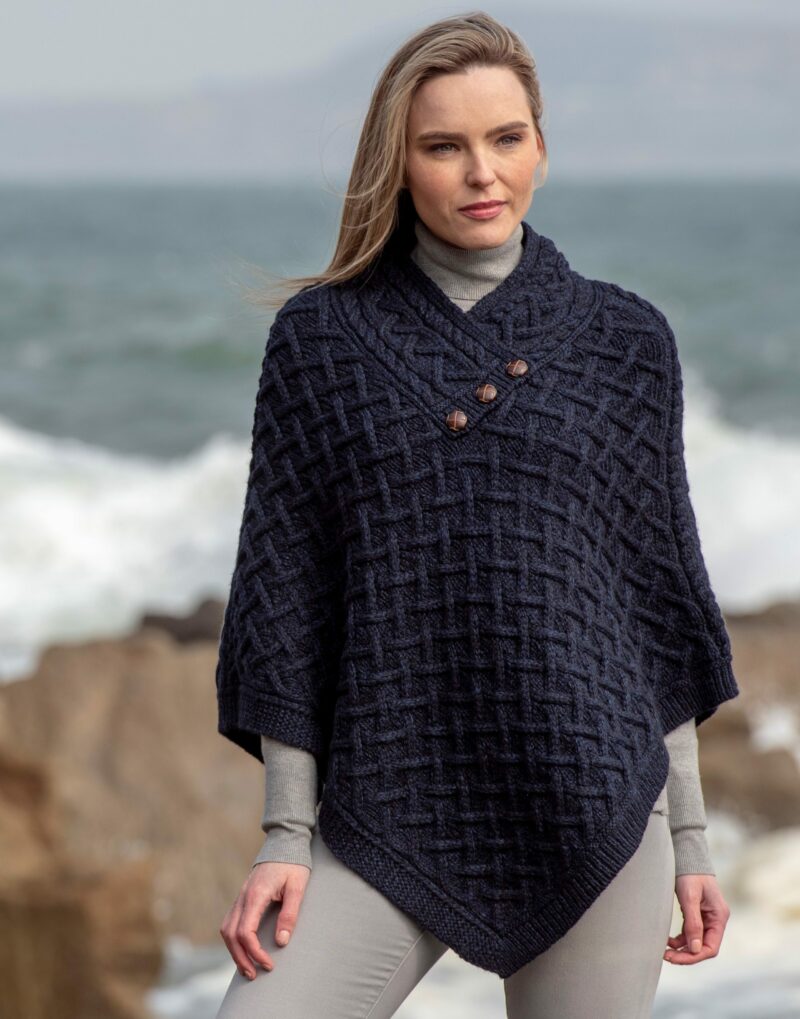 Merino Wollen Poncho - Colorie the Hague