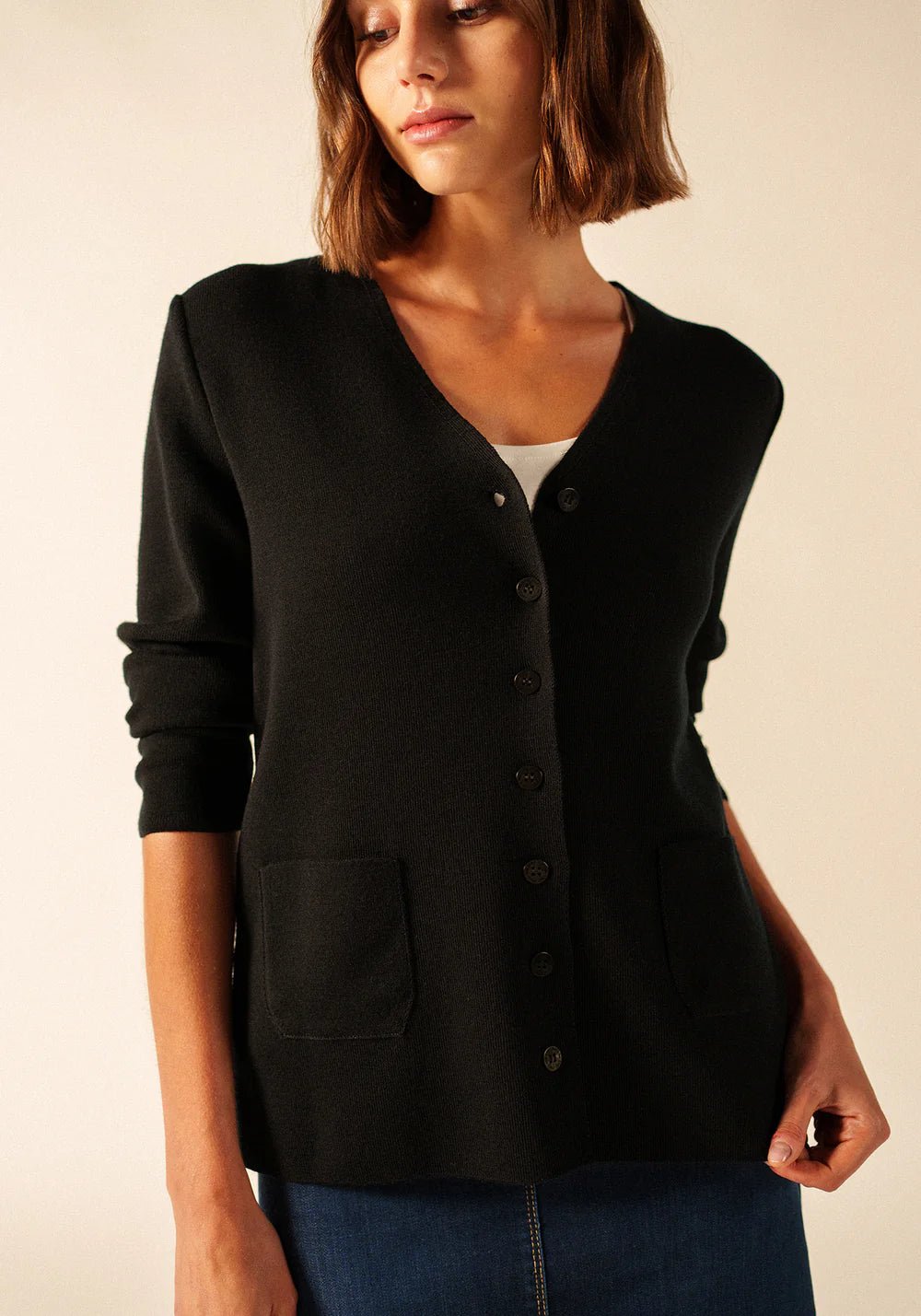 Saint James Dames | V Hals Vest | Blainville - Colorie the Hague