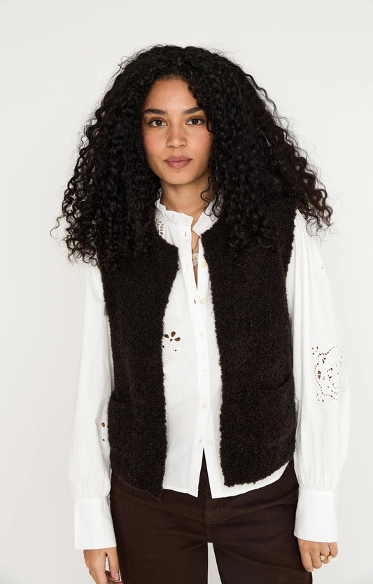 Wollen Gilet | Arisbe | Dark Brown Solid - Colorie the Hague