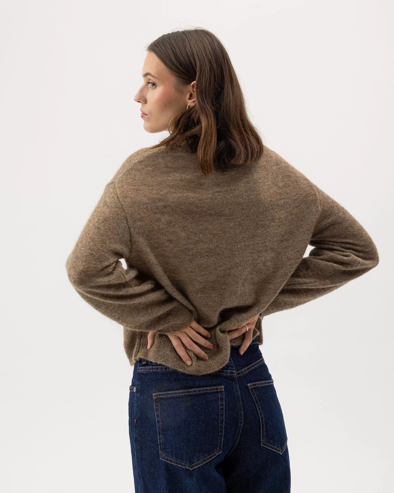 Wollen Trui | Elizabeth Crew | Walnut - Colorie the Hague